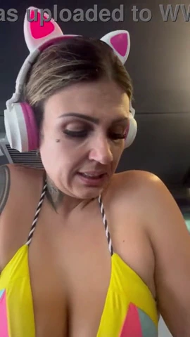 Watch and download free porn tube video of A fitness enthusiast flaunts her toned body, natural tits, and gape farts in a public gym near Copacabana. Her white skin and blonde hair add to her allure. This new girl's perfect body and wetness will leave you breathless.